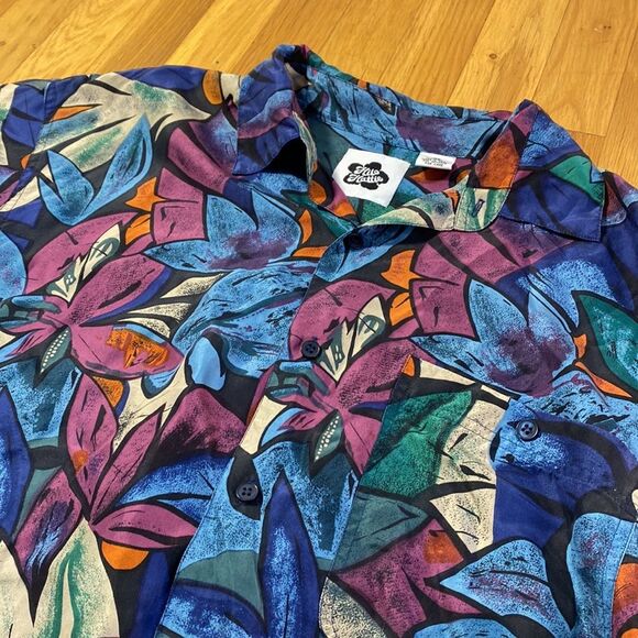 Hilo Hattie Hawaiian Shirt Size M - 100% Silk - Picture 3 of 4